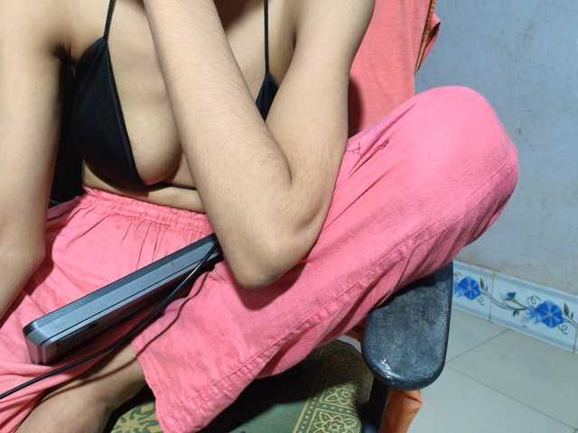 Yeasty1men live cam on BongaCams