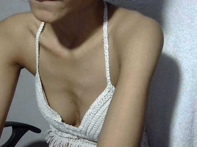 Yeasty1men live cam on BongaCams