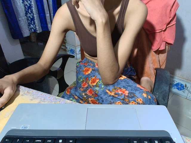 Yeasty1men live cam on BongaCams