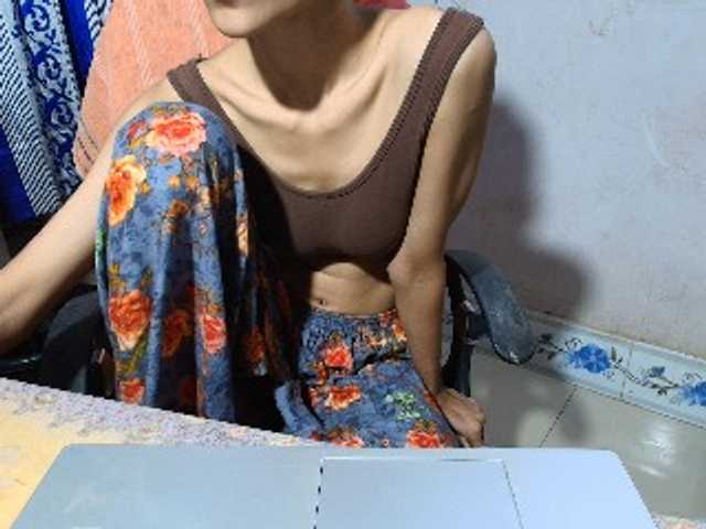 Yeasty1men live cam on BongaCams