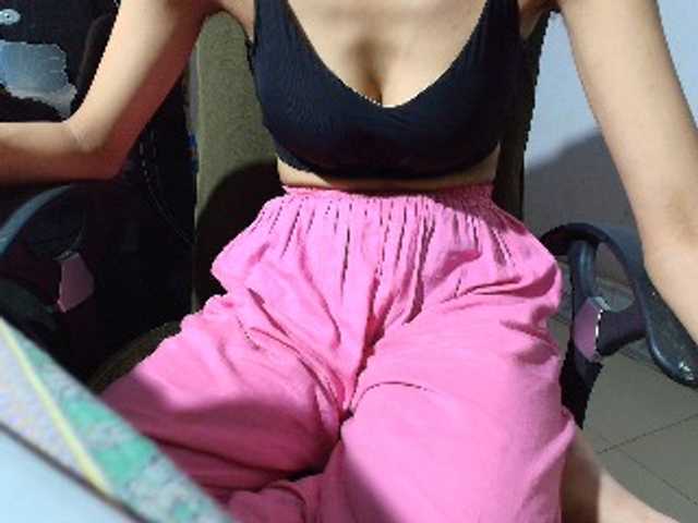 Sex chat gratuit in direct cu Yeasty1men pe BongaCams