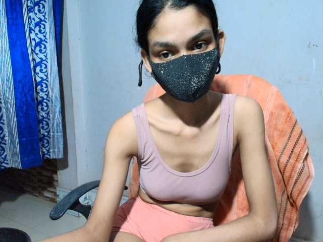 Yeasty1men live cam on BongaCams