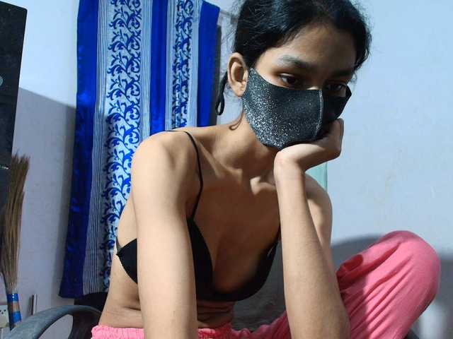 Yeasty1men live cam on BongaCams