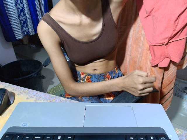 Yeasty1men live cam on BongaCams