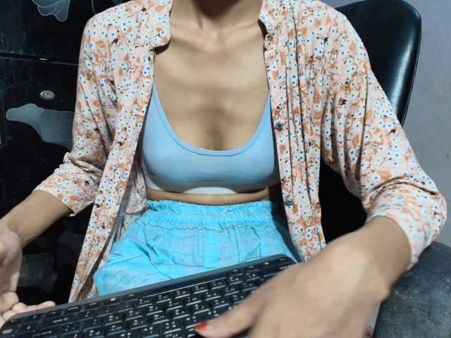 Yeasty1men live cam on BongaCams