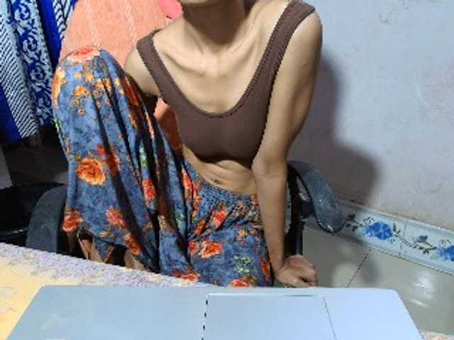 Yeasty1men live cam on BongaCams