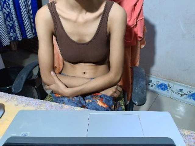 Yeasty1men live cam on BongaCams