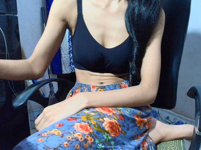 Yeasty1men live cam on BongaCams
