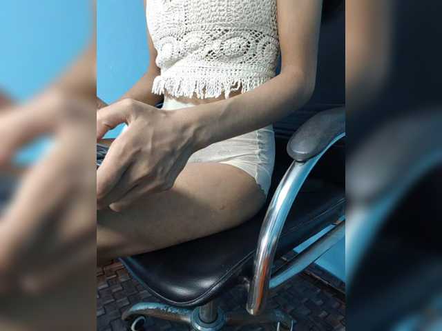 Yeasty1men live cam on BongaCams