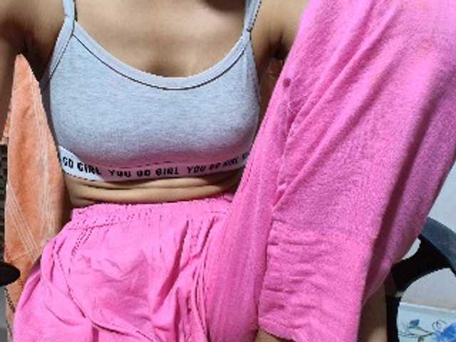 Yeasty1men live cam on BongaCams