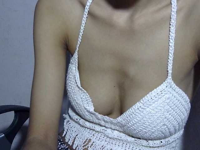 Yeasty1men live cam on BongaCams