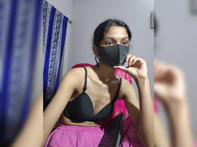 Yeasty1men live cam on BongaCams