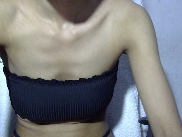 Yeasty1men live cam on BongaCams