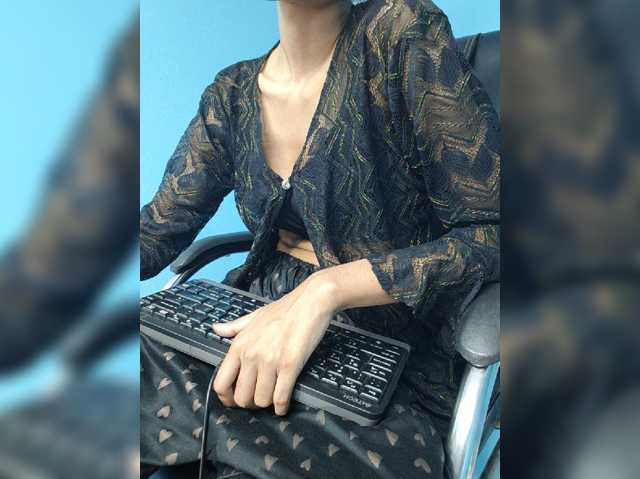 Yeasty1men live cam on BongaCams