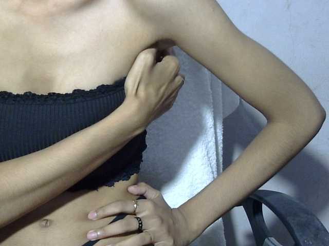 Yeasty1men live cam on BongaCams