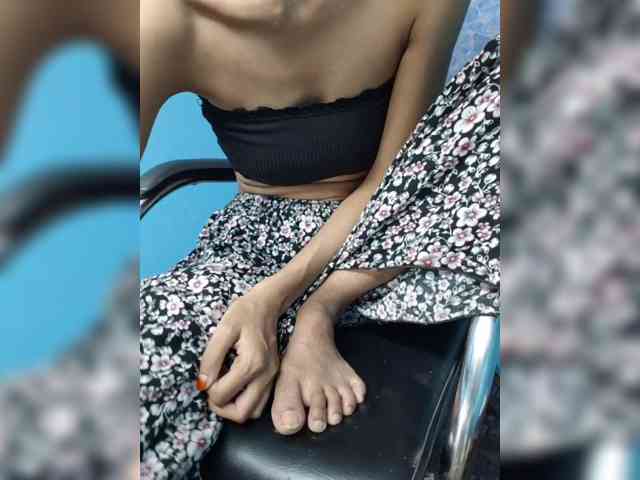 Sreya_Rupa webcam