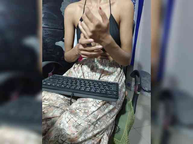 Sreya_Rupa webcam