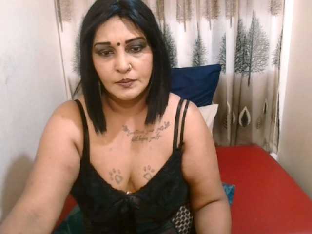 Sassyindian on Bongacams