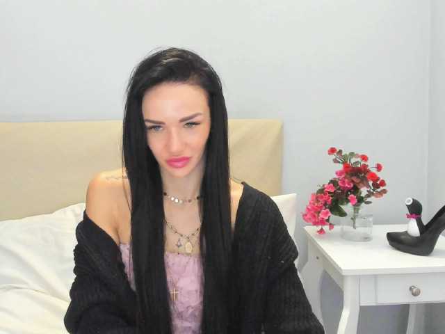 DeborahBody live cam on BongaCams