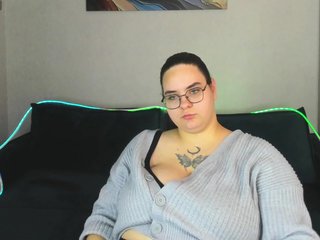 Kity-Mooree Porn Show