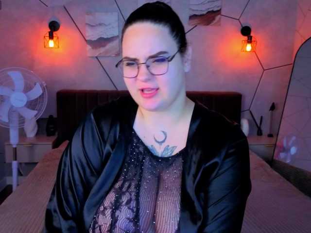 Kity-Mooree live cam preview