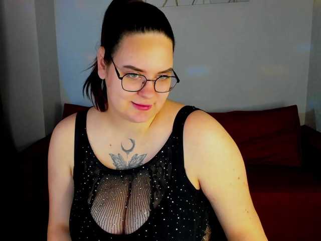 Kity-Mooree, en vivo ahora en BongaCams