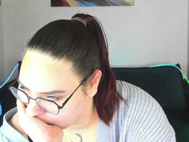 Kity-Mooree live cam on BongaCams