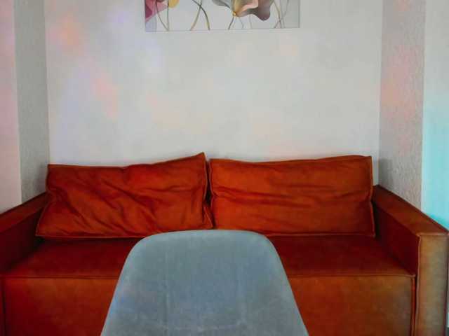 Kity-Mooree live cam on BongaCams