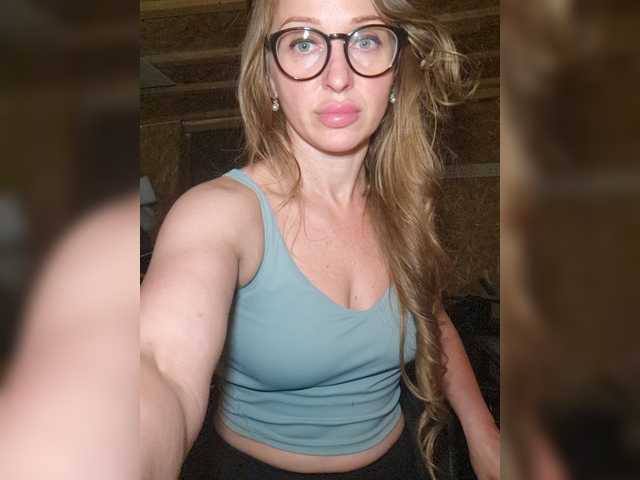 KKiraa87 live cam