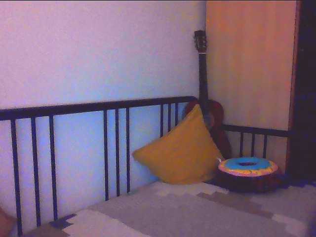 KKiraa87, en directo ahora en BongaCams