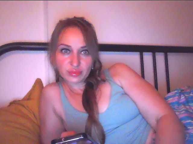 KKiraa87 live cam preview