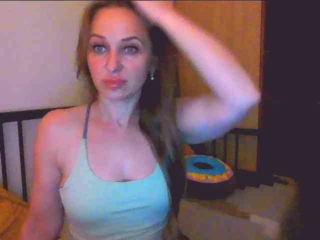 Modella: KKiraa87