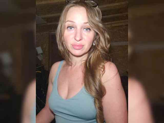 Modella: KKiraa87