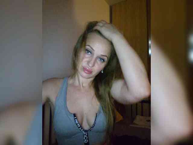 KKiraa87 webcam