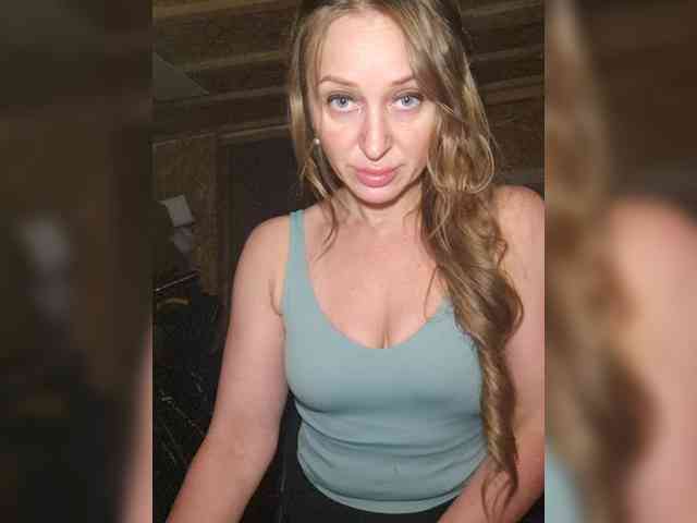 Modella: KKiraa87