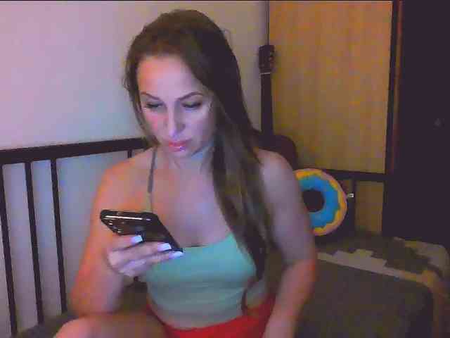 KKiraa87 webcam