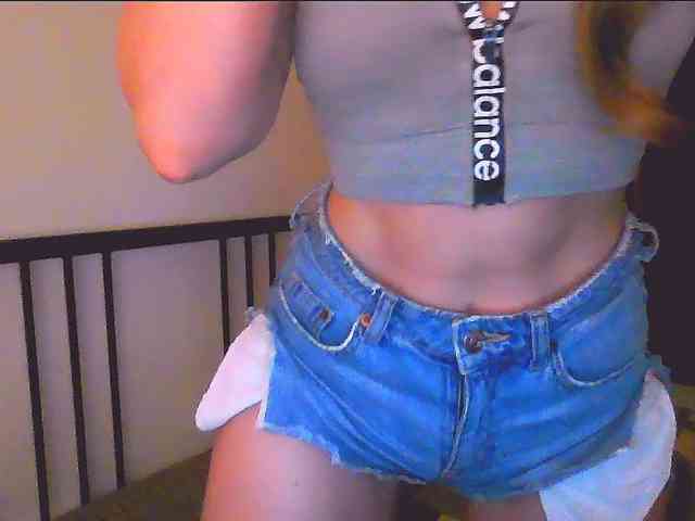 KKiraa87 webcam