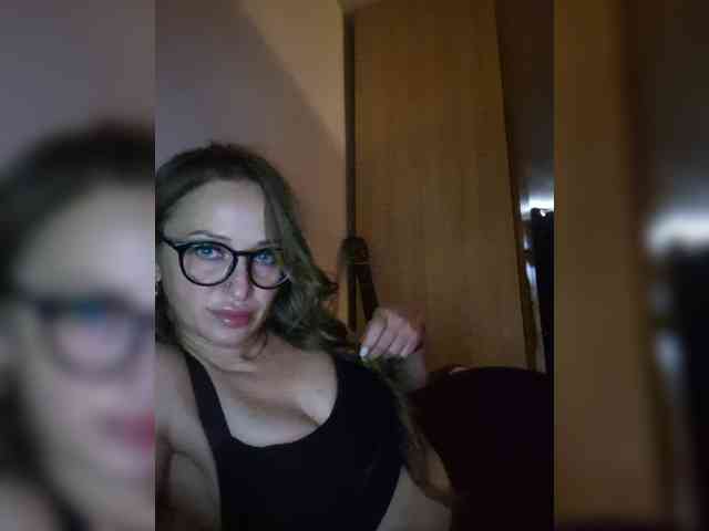 Modella: KKiraa87