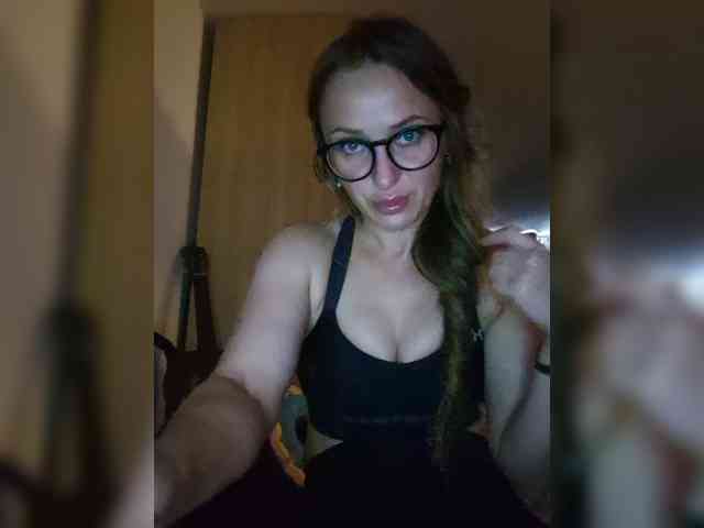 Modella: KKiraa87