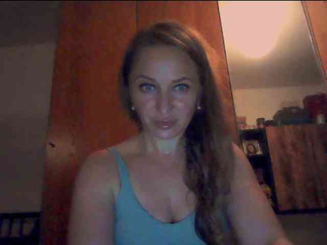KKiraa87 webcam
