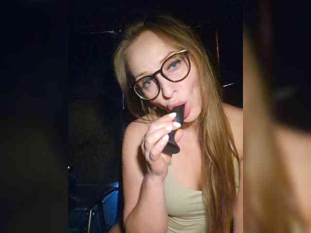 Modella: KKiraa87