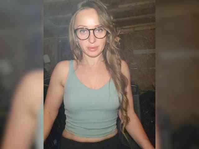Modella: KKiraa87