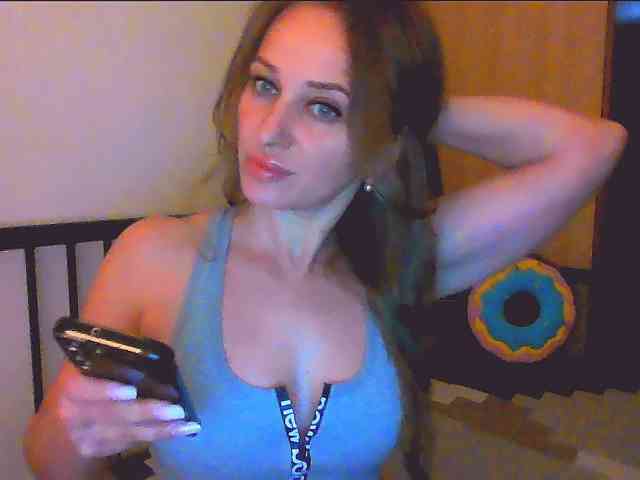 Modella: KKiraa87