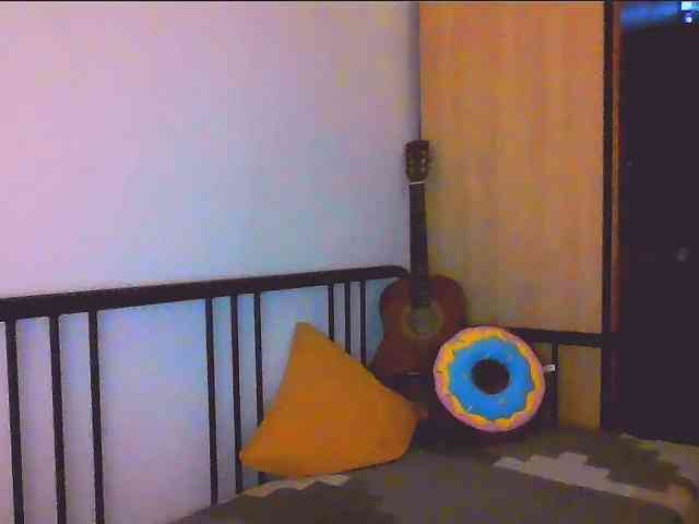 KKiraa87 webcam