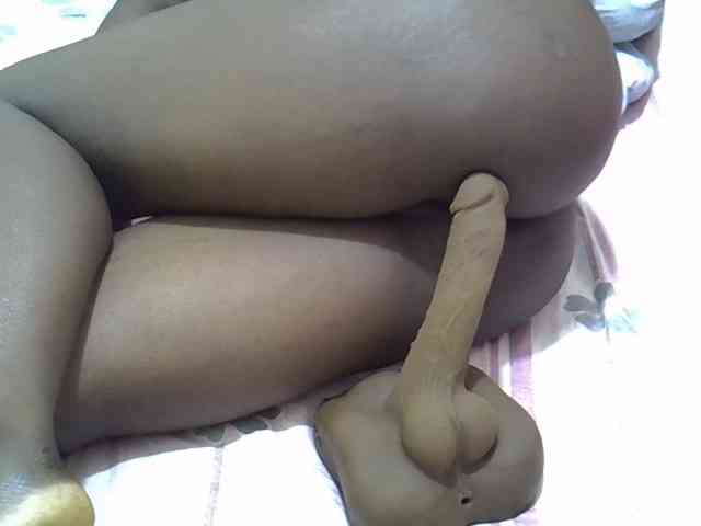 Prettybrina webcam