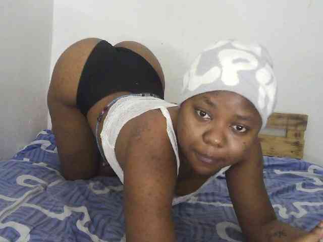 Kissie11 Live Webcam on BongaCams