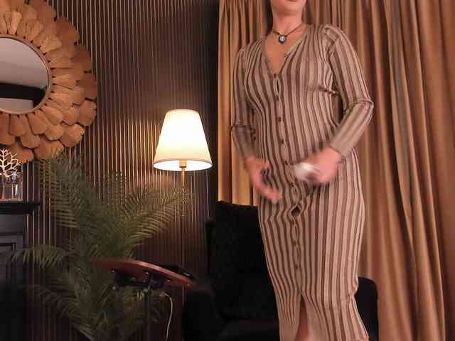 AmberSolange webcam