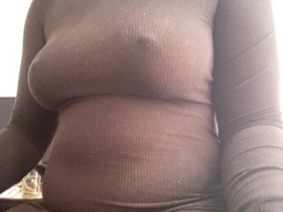junellaa Porn Show