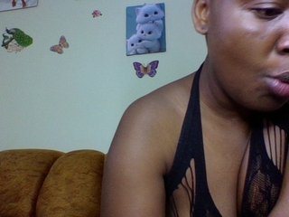 Prettiea Porn Show
