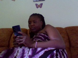 Prettiea's Live Webcam